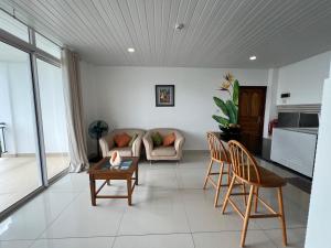 Kuchyň nebo kuchyňský kout v ubytování Creole Pearl Self-Catering