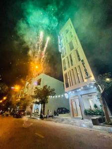 Φωτογραφία από το άλμπουμ του HOLIDAY HOTEL PHAN THiẾT σε Ấp Bình Hưng +92 φωτογραφίες