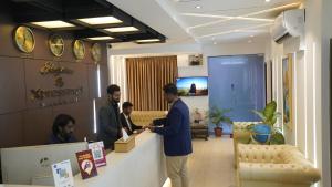 Vestíbul o recepció de Xpressmall Hotel near Dhaka Airport