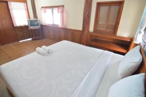 TV a/nebo společenská místnost v ubytování Techno Riverview Resort
