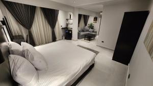 Voodi või voodid majutusasutuse Helio Cairo Hotel toas