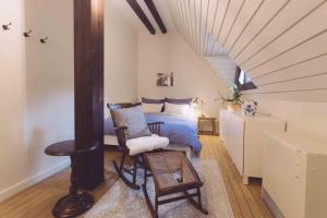 Posezení v ubytování EDELFUCHS-LODGE + 37 fotografií