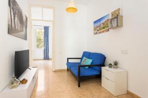 TV a/nebo společenská místnost v ubytování Apartament Clot 1