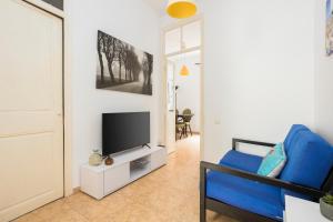 TV a/nebo společenská místnost v ubytování Apartament Clot 1