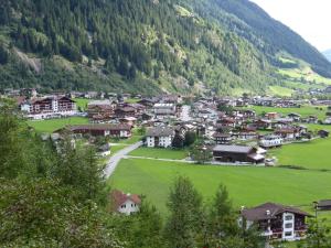 Gallery image of Pension Steinadler in Neustift im Stubaital