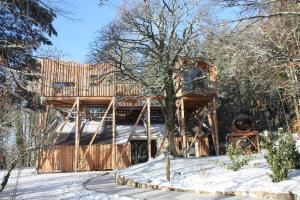 Obiekt Villa Forêt et Spa zimą