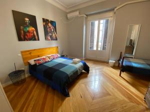 Postel nebo postele na pokoji v ubytování Arc House Madrid - Puerta del Sol Only Adults