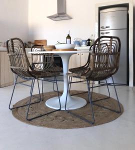 Ảnh trong thư viện ảnh của Amazing Antiparos Villa 2 Bedrooms Villa Alderaan Breathtaking Sea Views ở Đảo Andiparos