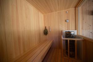 Eldhús eða eldhúskrókur á 横川温泉湯殿ととのゆ