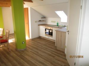 Kuchyň nebo kuchyňský kout v ubytování Ferienwohnung Hein