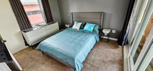 Ένα ή περισσότερα κρεβάτια σε δωμάτιο στο Luxury beach villa in paradise.