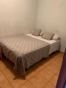 Posteľ alebo postele v izbe v ubytovaní Preciosa vivienda enorme y totalmente equipada en el centro de Figueres