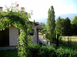 Gallery image of Villa Campo dei Fiori in Casciago