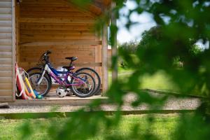 two bikes are parked in a garage at Sedgewell Barn in Northallerton