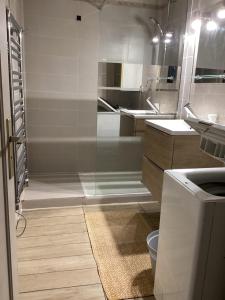 Kúpeľňa v ubytovaní Appartement 2 pièces meublés à Juan Les Pins