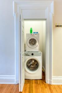 Gallery image of Charming 2Bd in Brooklyn Heights in Brooklyn