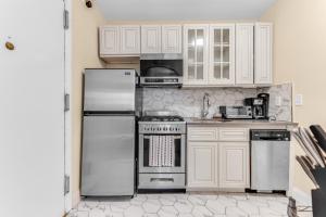 Gallery image of Charming 2Bd in Brooklyn Heights in Brooklyn