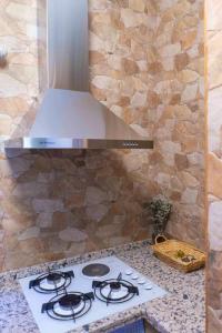 Kuchnia lub aneks kuchenny w obiekcie Charming Chalet in Córdoba with Private Pool