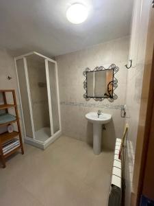 Fotografia z galérie ubytovania 2 Bonita habitación con balcón v destinácii Palamós