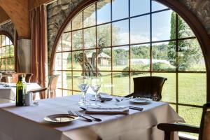 Ảnh trong thư viện ảnh của Hotel & Spa Monasterio de Boltaña ở Boltaña