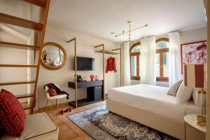 Cama ou camas em um quarto em Daplace - Antica Casa Coppo