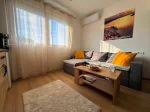 Istumisnurk majutusasutuses Vuk Apartman