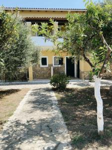 Gallery image of Villa Depis in Roda