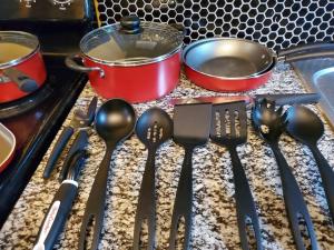 Billede fra billedgalleriet på Modern Getaway, Single Bedroom Full Apartment i Niagara Falls + 7 billeder