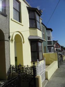 Gallery image of Holiday House Pembroke Dock in Pembroke Dock