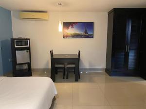 Postel nebo postele na pokoji v ubytování Autohotel Frances
