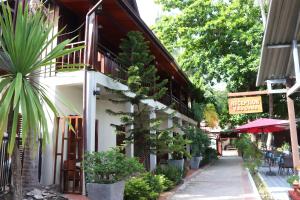 Afbeelding uit fotogalerij van Luang Prabang Villa Oasis in Luang Prabang