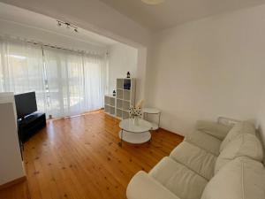 Et tv og/eller underholdning på F R Apartment