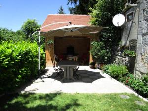 Fotografie z fotogalerie ubytování Gîte de France Gîte de la barbacane 3 épis - Gîte de France 5 personnes MAE-8884 v destinaci Curemonte