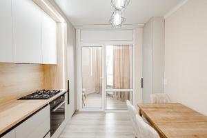 Køkken eller tekøkken på Modern Escape in Chisinau + 25 billeder