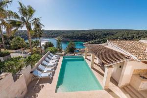 Utsikt över poolen vid Villa Mar - Sol de Mallorca eller i närheten