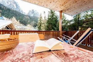 Fotografia z galérie ubytovania Bergfrieden Apartment 2 A v destinácii Siusi
