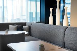 Posezení v ubytování AC Hotel Madrid Feria by Marriott
