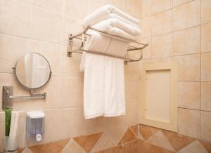Vannituba majutusasutuses Riyadh Al Deafah Hotel