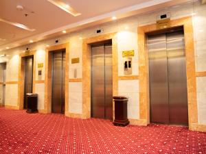 Foto Mekas asuva majutusasutuse Riyadh Al Deafah Hotel galeriist