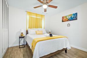 Φωτογραφία από το άλμπουμ του Ixora16 Heated Pool, mins to beach, airport, USSSA, Cruise Port, 1h to Disney σε Μελβούρνη