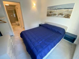 Giường trong phòng chung tại Luxury Blue Paradise Alassio +44 ảnh