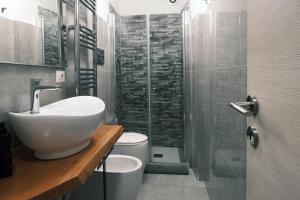 Kúpeľňa v ubytovaní ComeCasa Loft in Porta Romana near policlinico mangiagalli