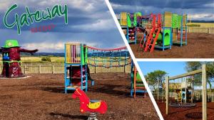 Herní místnost nebo prostor pro děti v ubytování Gateway Resort En-Suite Glamping Pod