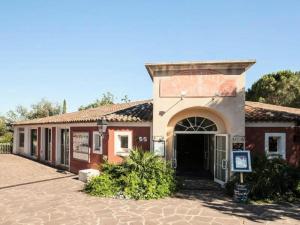 Zdjęcie z galerii obiektu Les Villas aux Restanques du Golfe de St Tropez - maeva Home - Villa 3 pièces avec terrasse vue jardin 6 personnes - Sélection MAE-5153 w mieście Grimaud