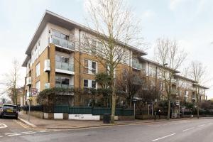 a building on the side of a street at The East Dulwich Collection in London