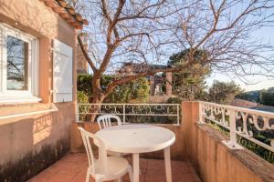 Balkon lub taras w obiekcie Les Issambres Corniche - maeva Home - Appartement 2 pièces 5 personnes Confort MAE-1353
