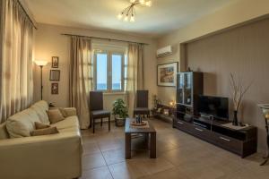 Μια τηλεόραση ή/και κέντρο ψυχαγωγίας στο Βίλα Απόλλων