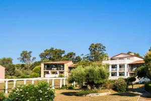 Vonkajšia záhrada v ubytovaní Résidence Les Parcs de Grimaud - maeva Home - Appartement 2 pièces 4 personnes Prestige MAE-2246