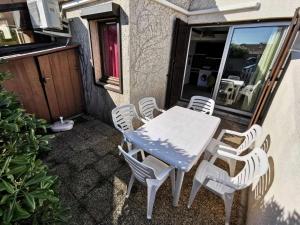 Balkón nebo terasa v ubytování Résidence Les Maisons Du Port - VILLA T2 MEZZANINE 6 couchages PORT LEUCATE MAE-5474