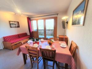 Posezení v ubytování Résidence Les Chaumettes - 2 Pièces pour 6 Personnes MAE-8574 + 20 fotografií